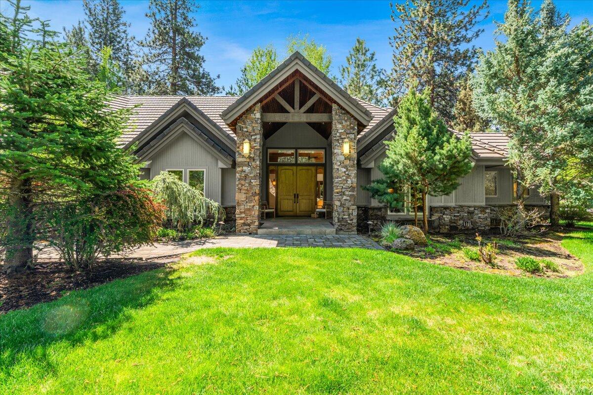 Broken Top - Residential