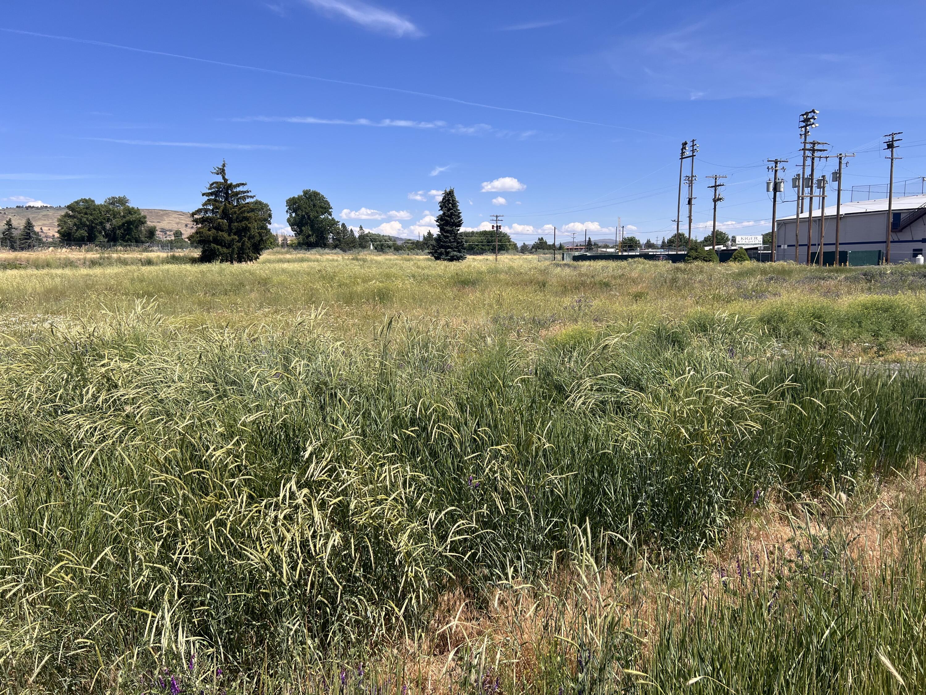 Shasta View Tracts - Commercial Sale