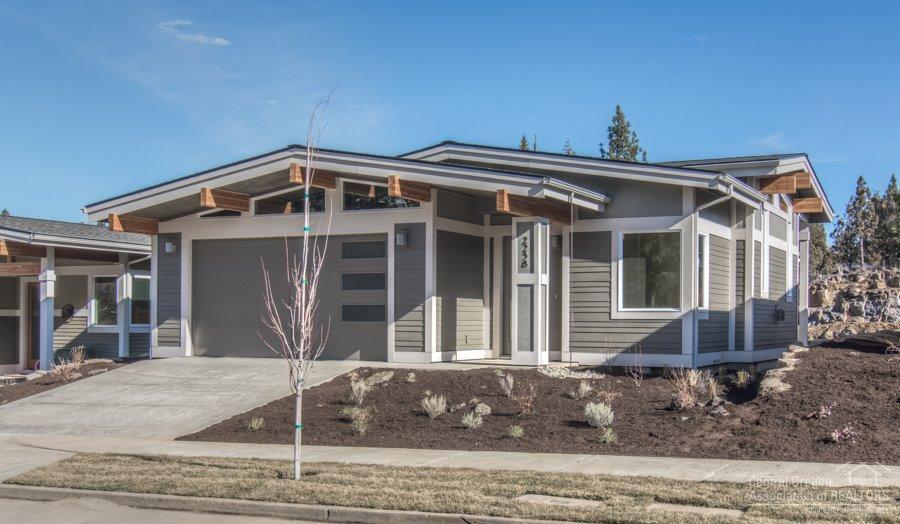 Lakeside Place - Residential