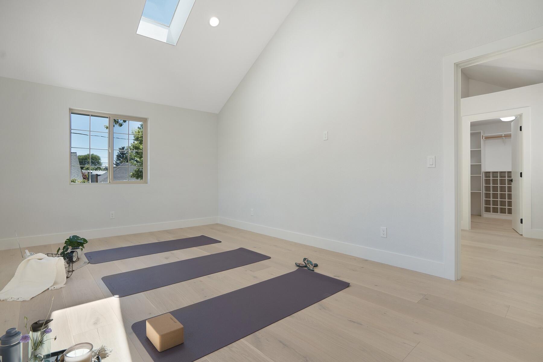 1st Addition Bend Pk - Residential Income