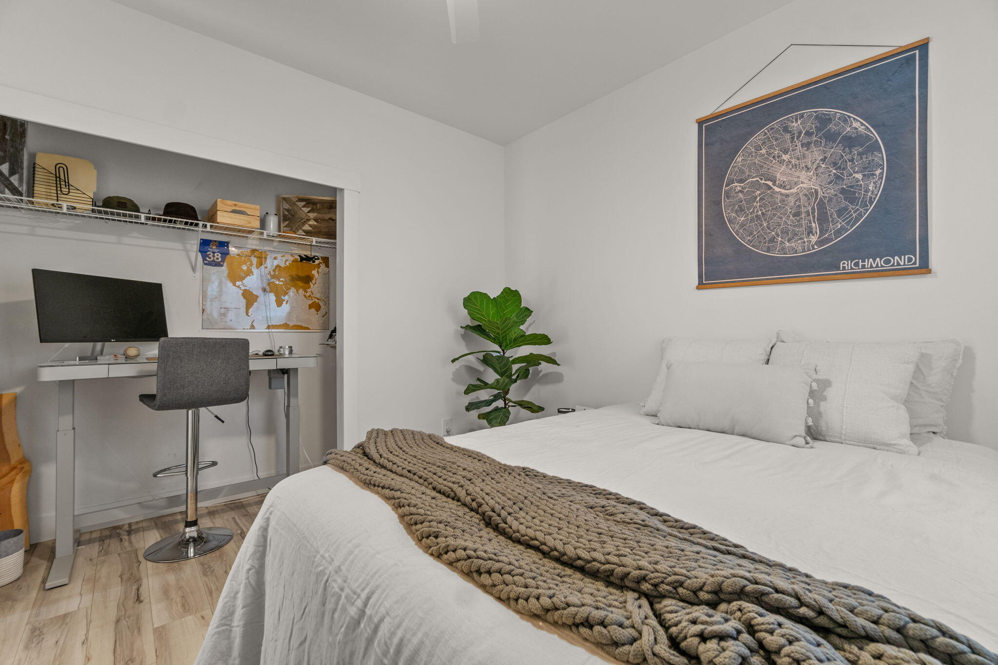 Deschutes River Cros - Residential