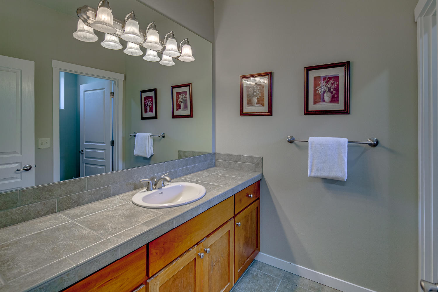 Eagle Crest - Residential