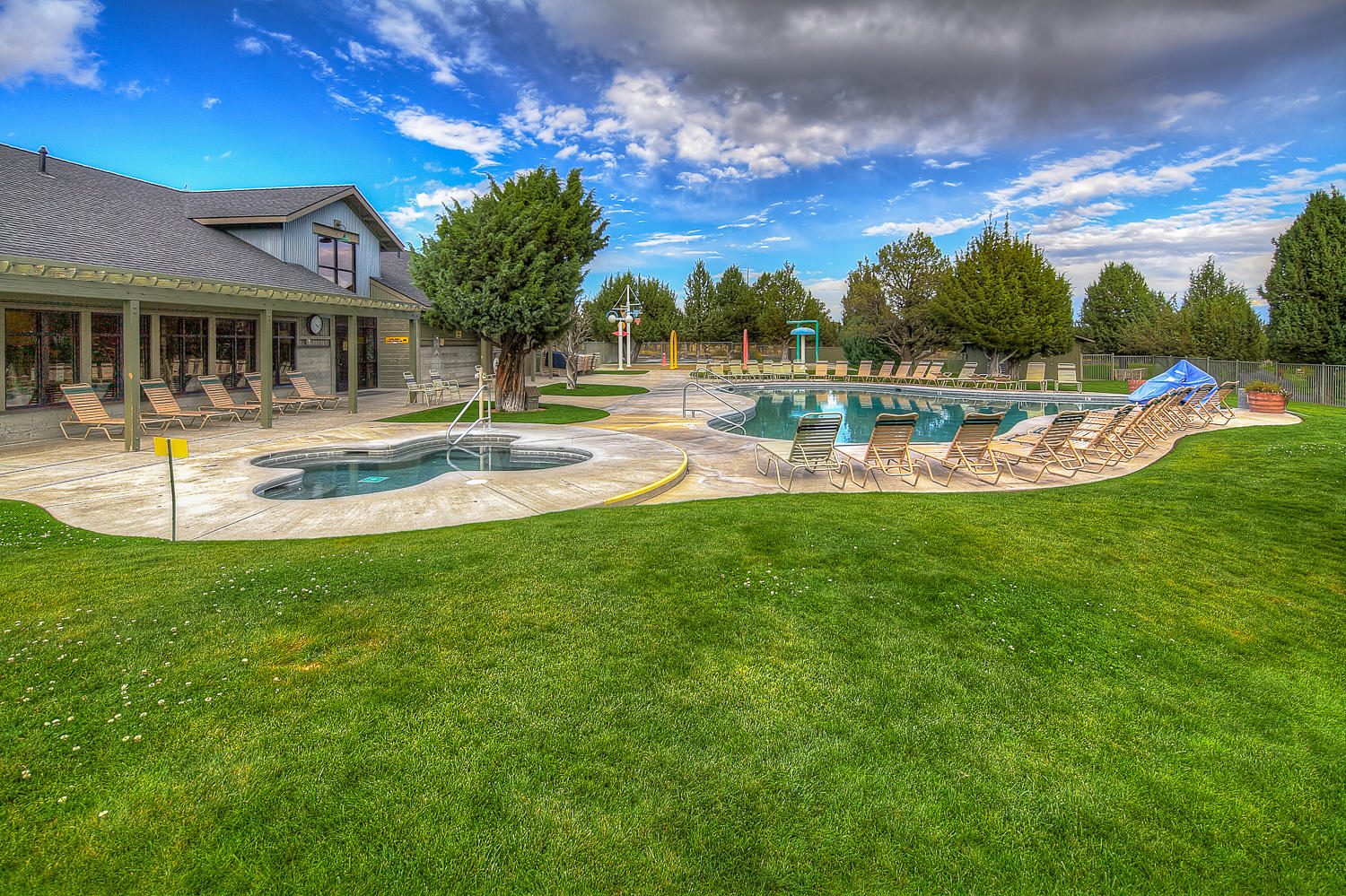 Eagle Crest - Residential