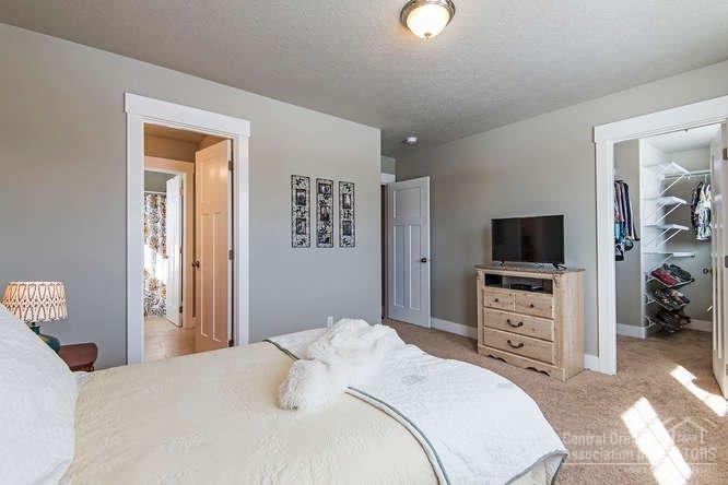 Parkway Village - Residential