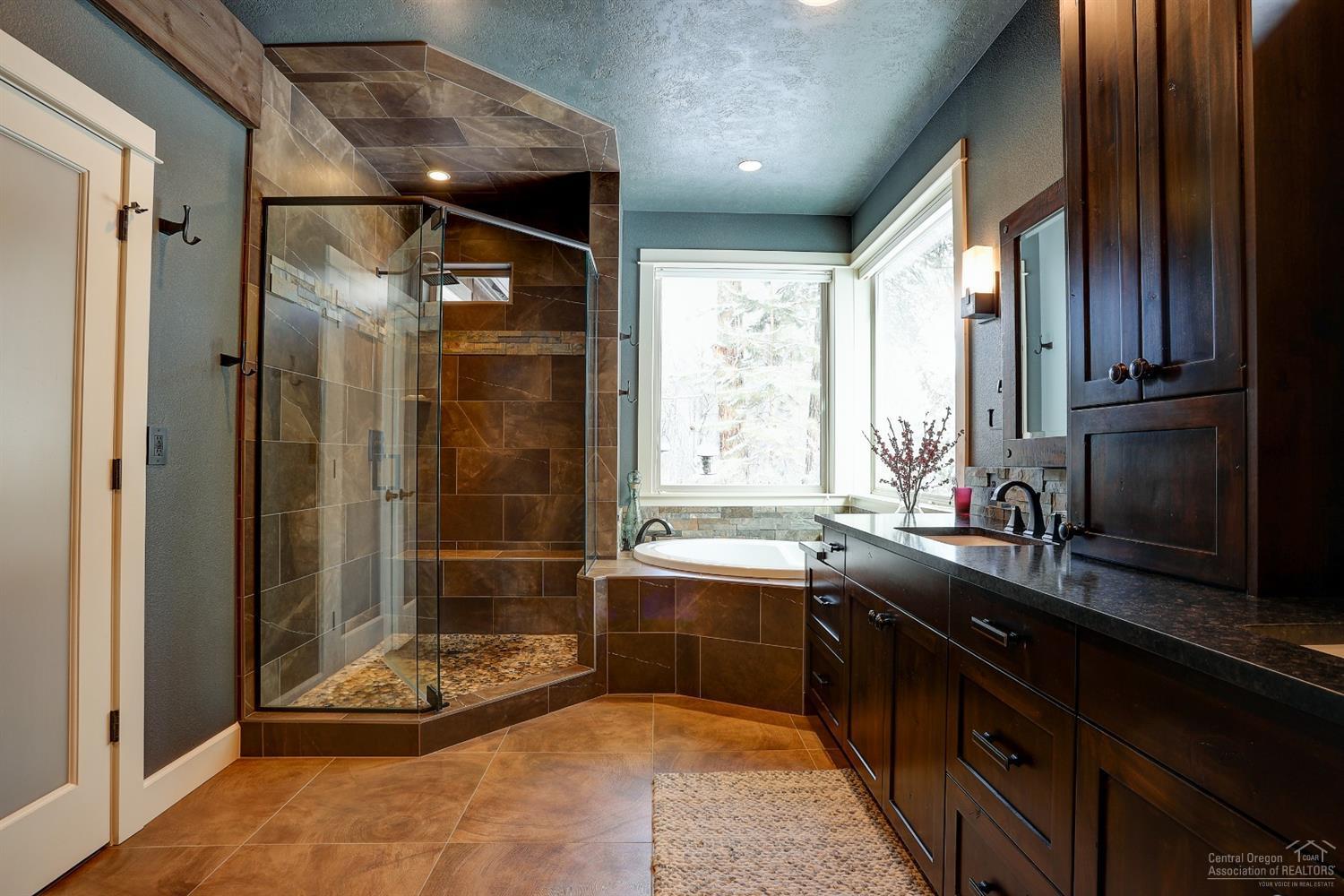 Creekside - Residential