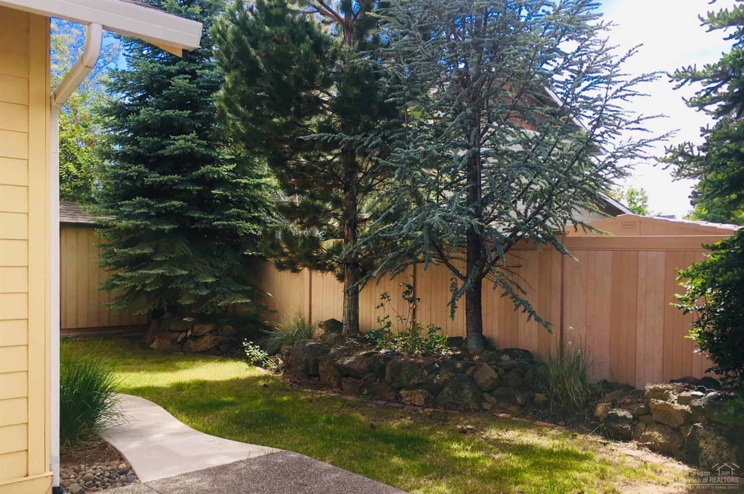 Gardenside - Residential