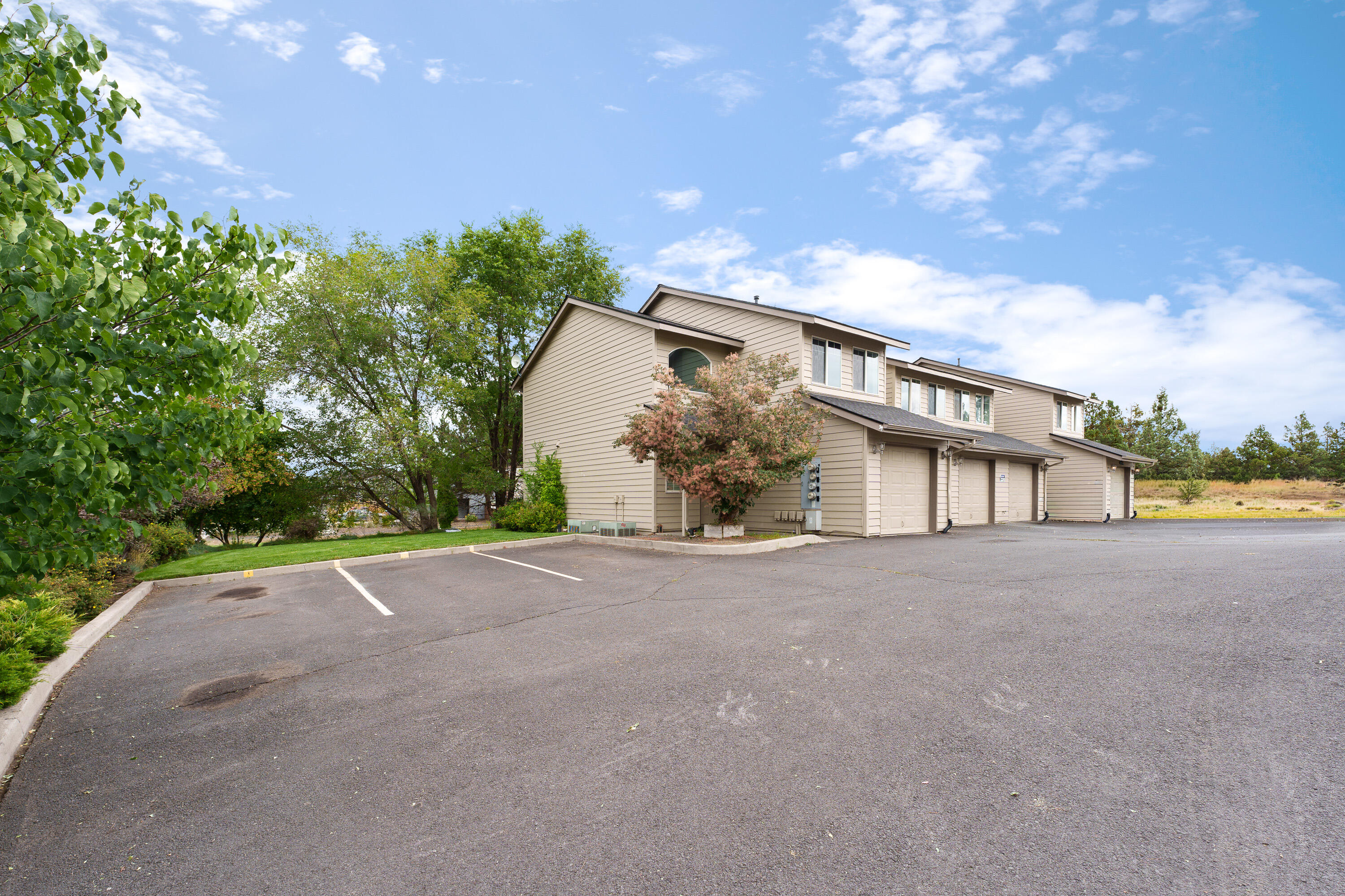 Holliday Park - Residential Income