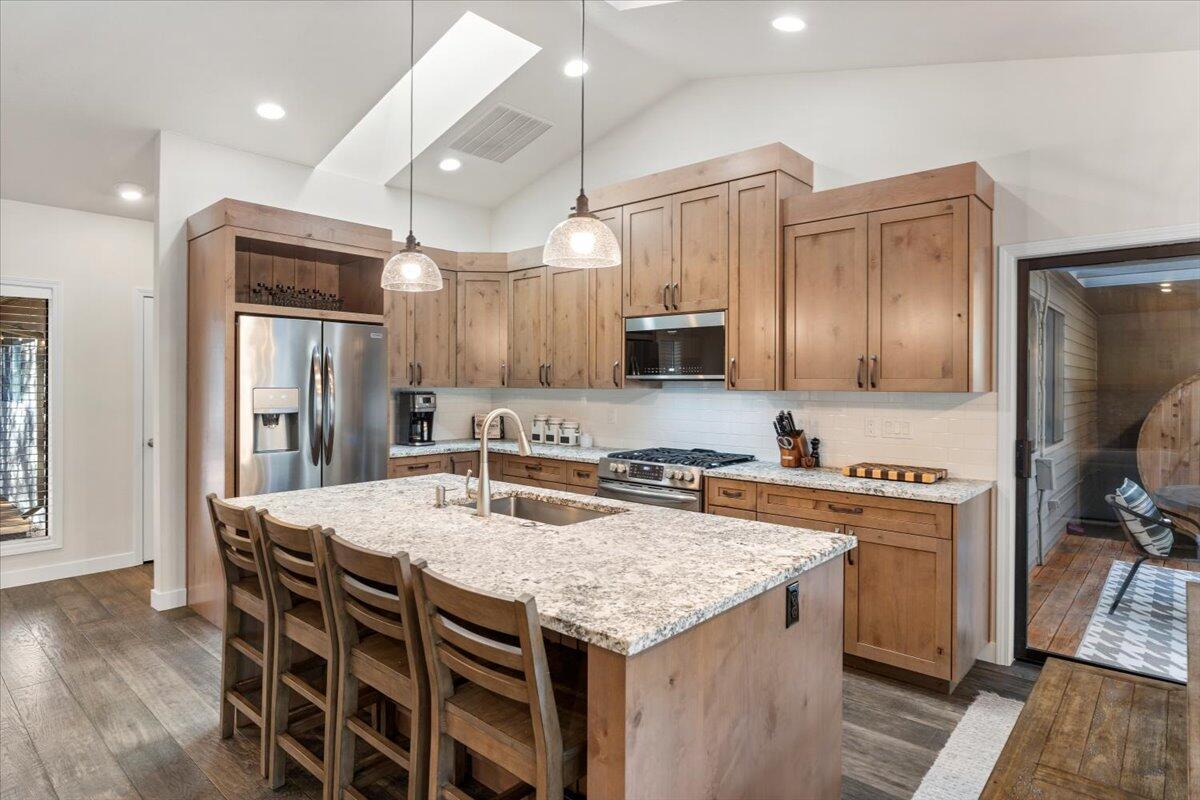 Fairway Crest Village - Residential
