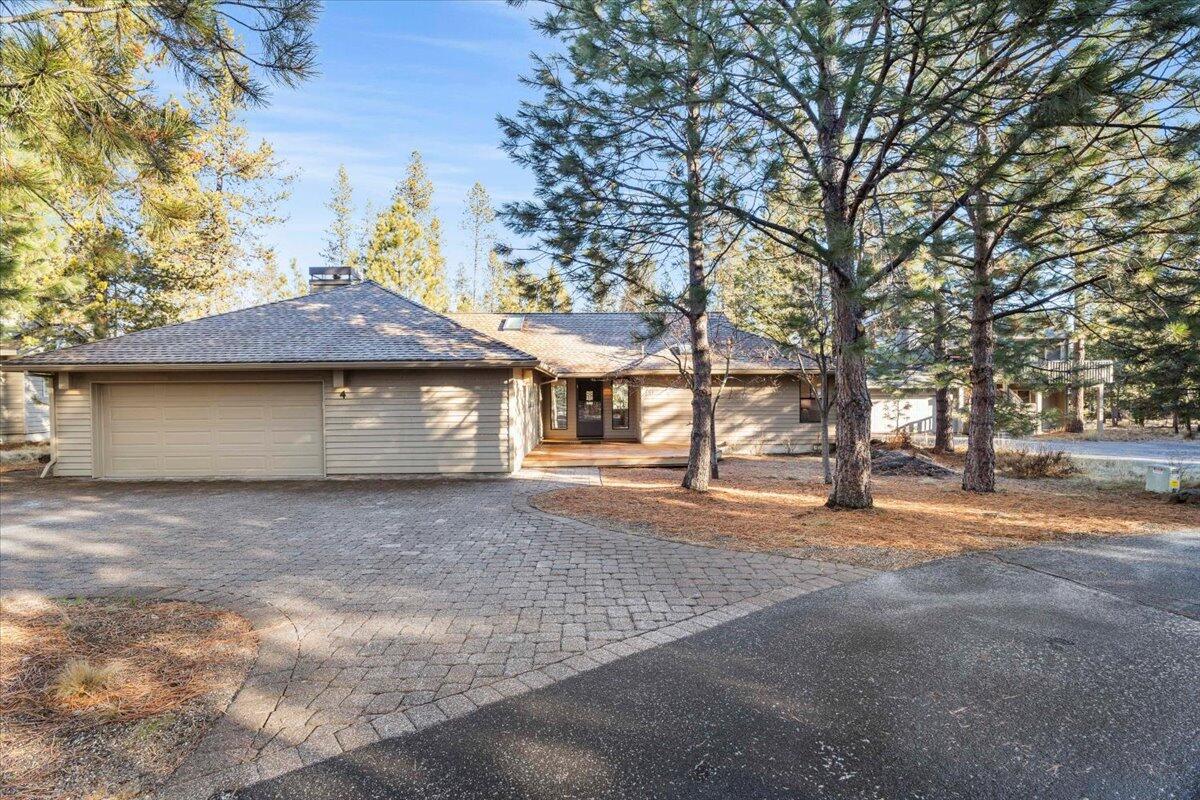 Fairway Crest Village - Residential