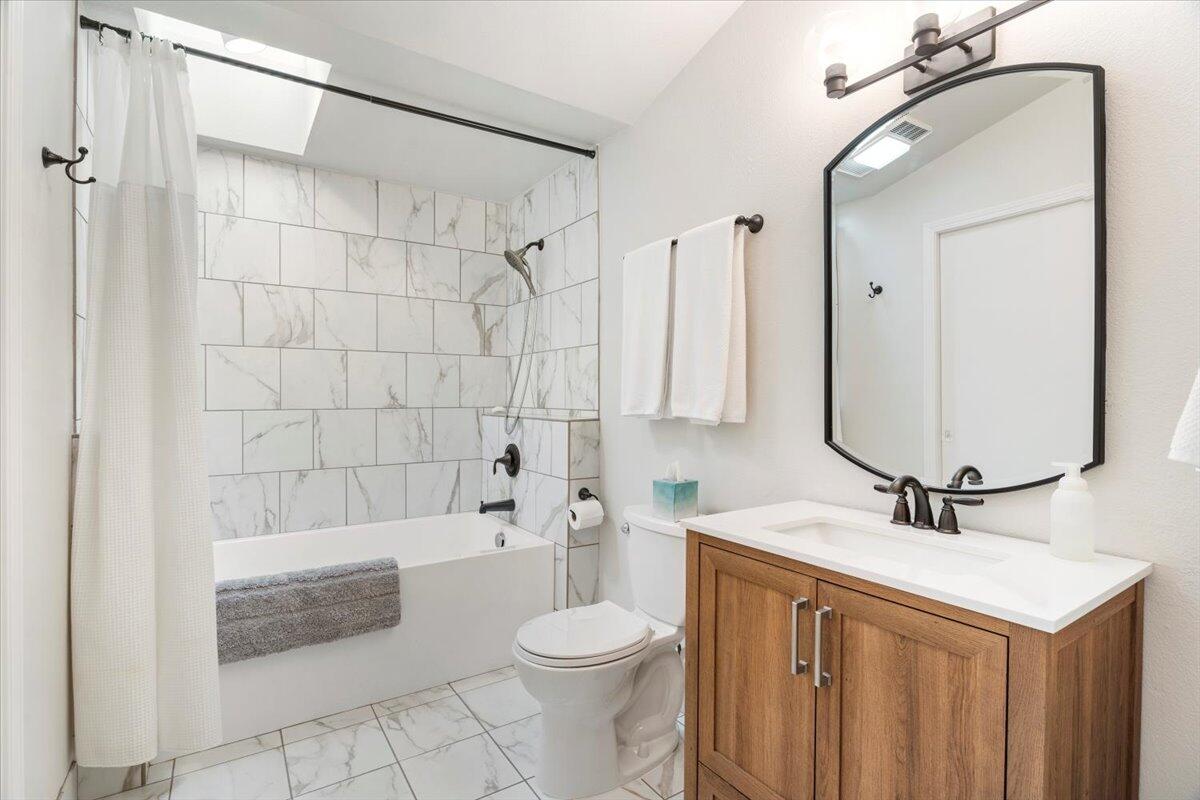 Fairway Crest Village - Residential