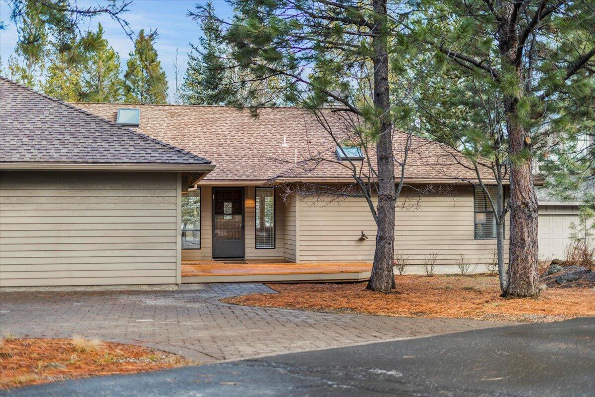 Fairway Crest Village - Residential