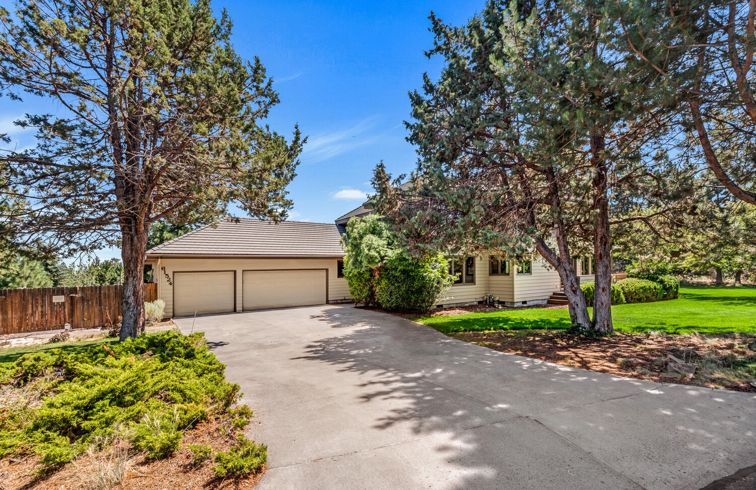 Classic and timeless home in Westridge, one of the most coveted Legacy subdivisions on Bend's Westside. If you are local, you know how special this is and how rarely a home comes on the market in this neighborhood. Located on a very private dead-end street. 3059 square feet, large .66 acre lot, 3 beds, 3 baths. Two living areas downstairs including a great room with tongue and groove cedar vaulted ceilings.just minutes from Downtown Bend, the Deschutes National Forest and Mount Bachelor.