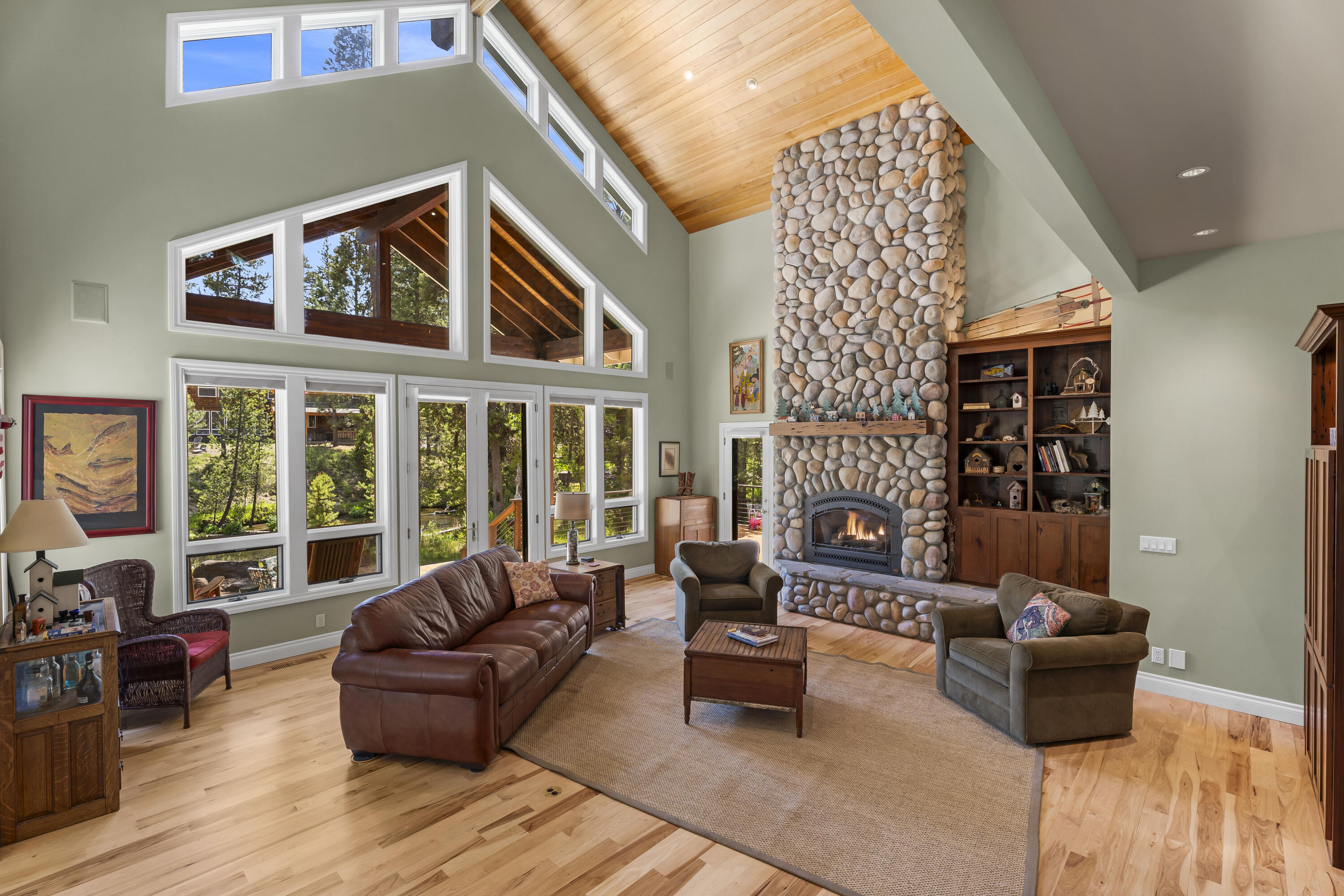 Fall River Estate - Residential