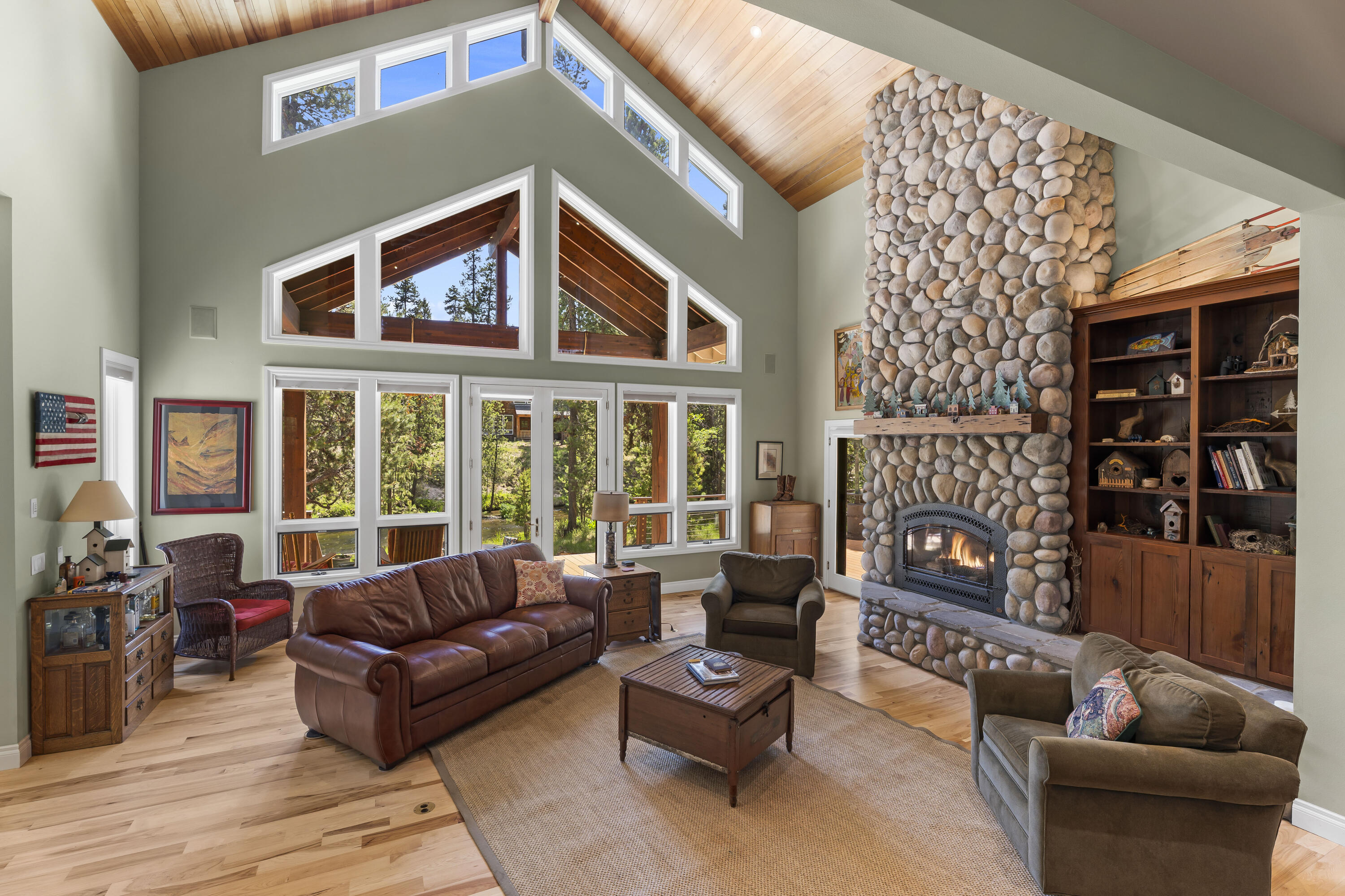 Fall River Estate - Residential