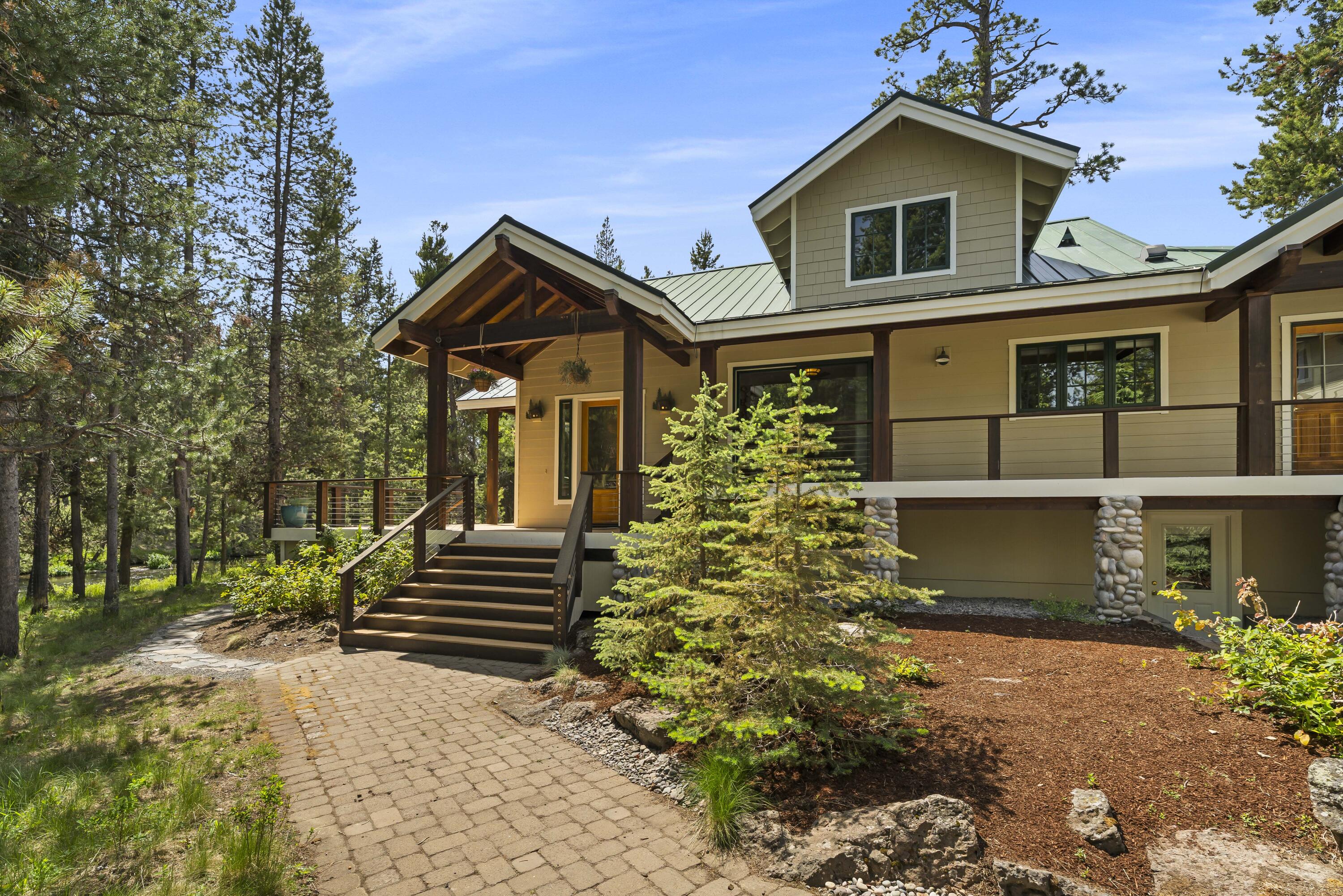 Fall River Estate - Residential