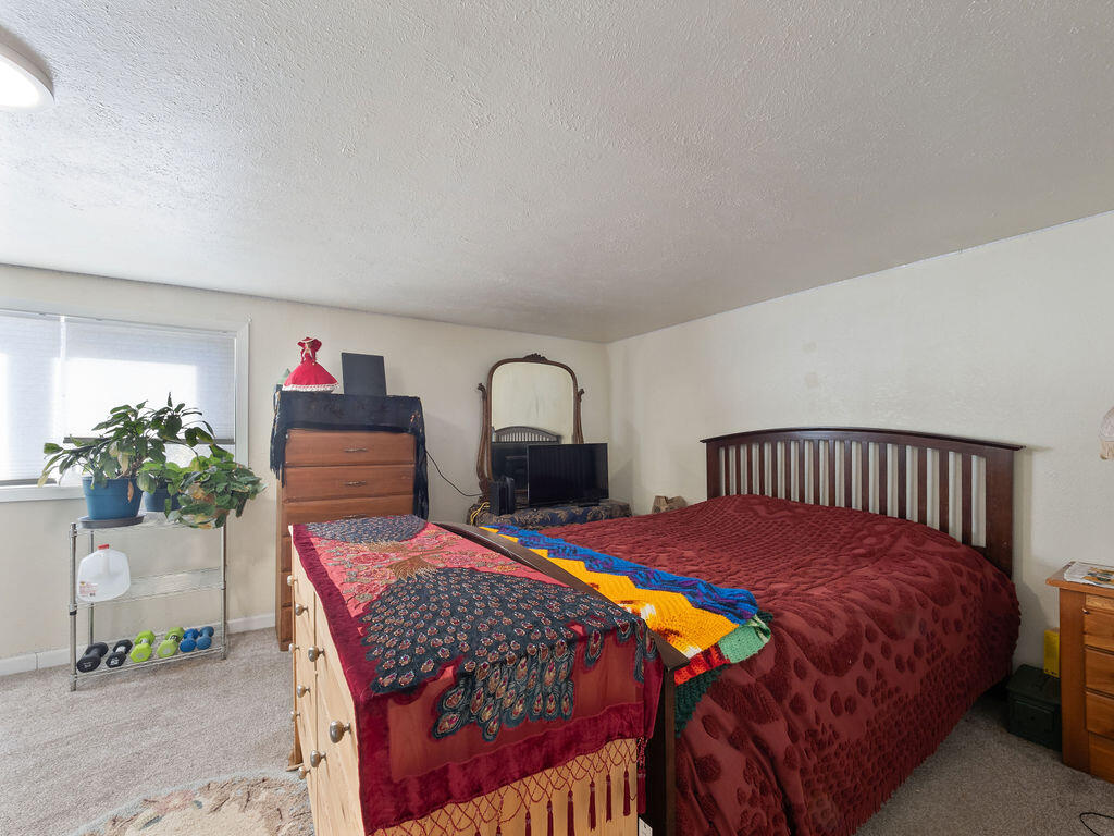 Altamont Acres - Residential