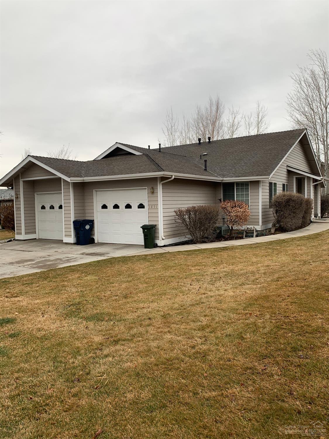 Well maintained, side by side single level duplex on a very quiet street and spacious lot, adjacent to Pilot Butte State Park. Close to hospital, shopping and schools. Each unit has attached garage, gas fireplaces, patio, all kitchen appliances, and wired for spa/hot tub. Strong rental history, responsible tenants in place. <br>