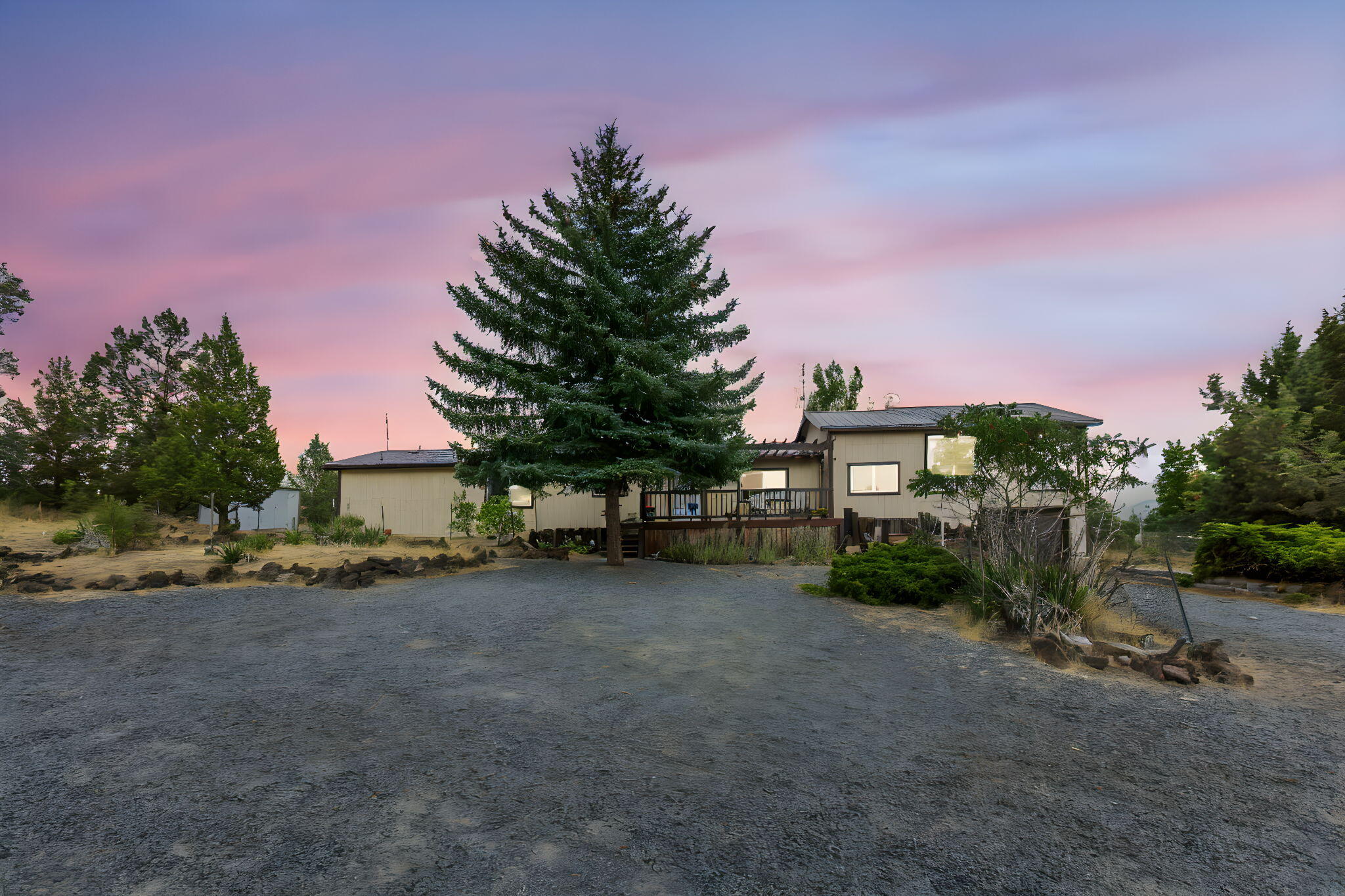 Round Butte - Residential