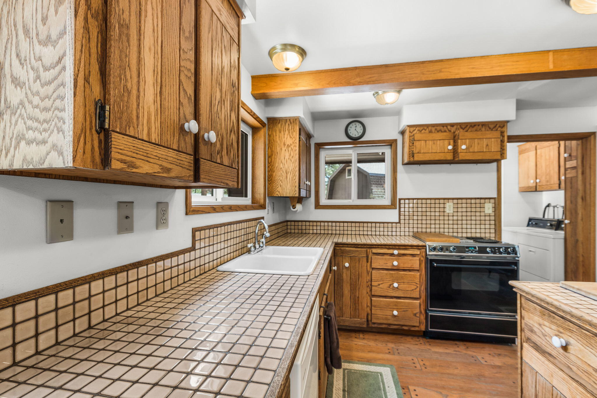Fall River Estate - Residential