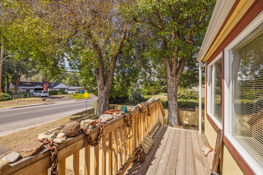 Klamath Falls -Buena Vista Addition - Residential