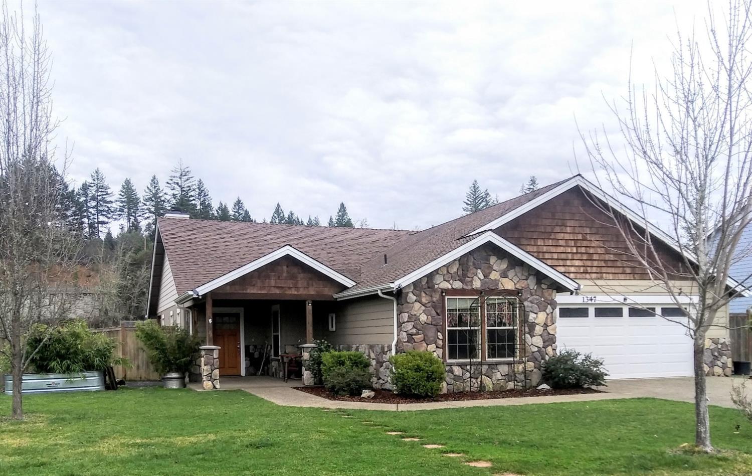 Laurel Pines Subdivision - Land