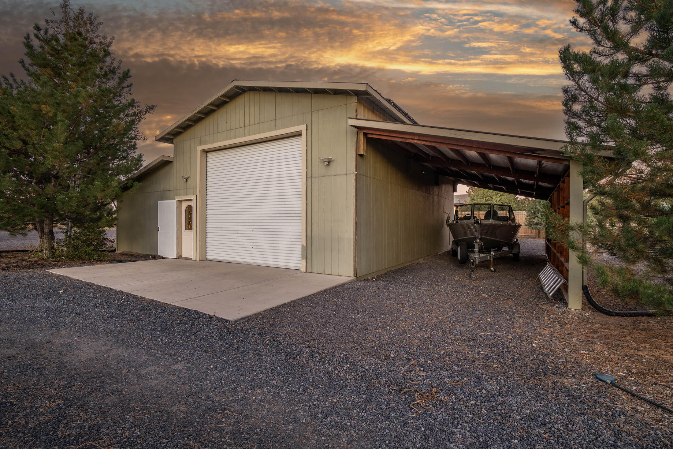Bend Cascade View - Residential