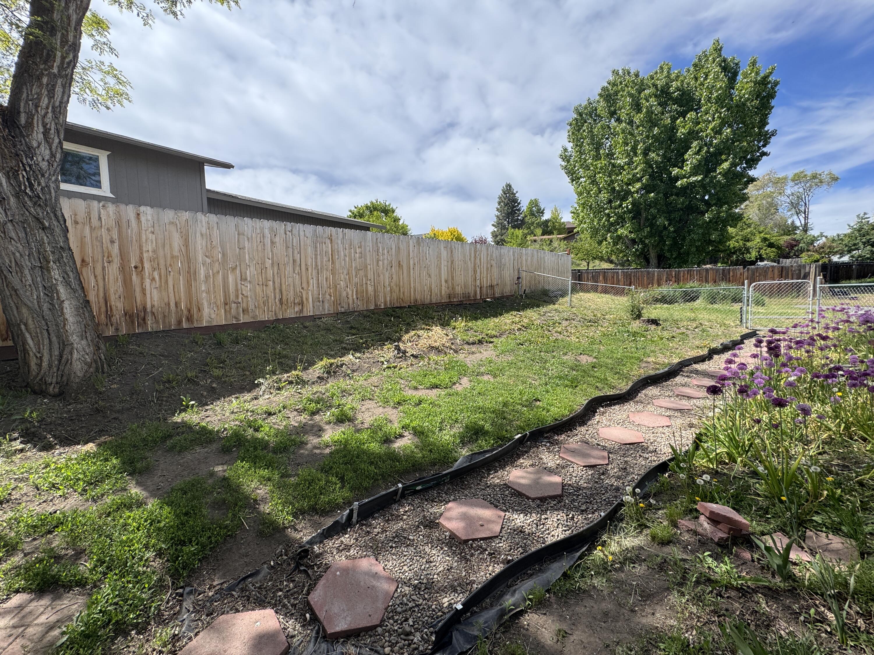 Klamath Falls -Buena Vista Addition - Residential