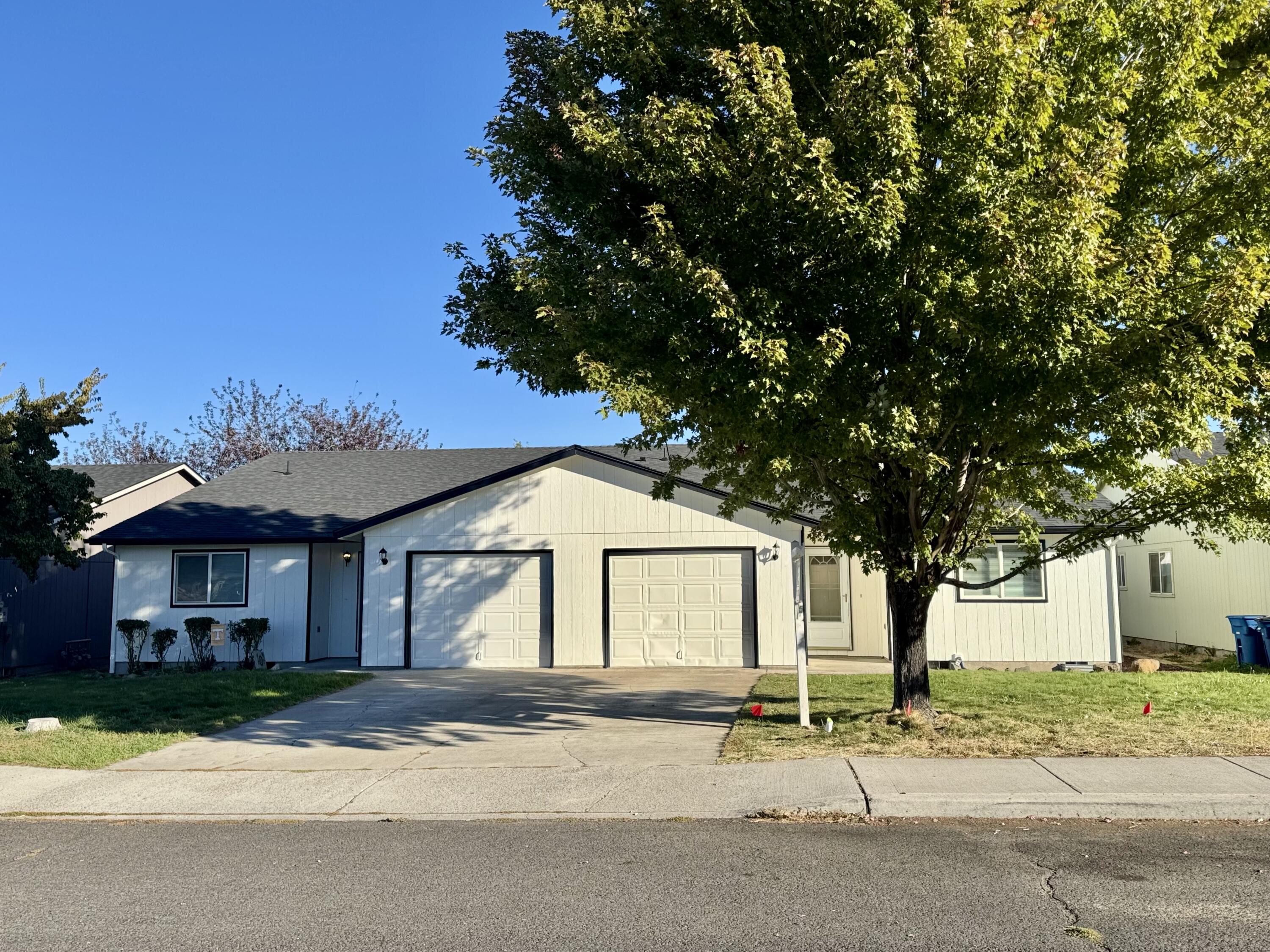 Gray Butte Estates - Residential Income