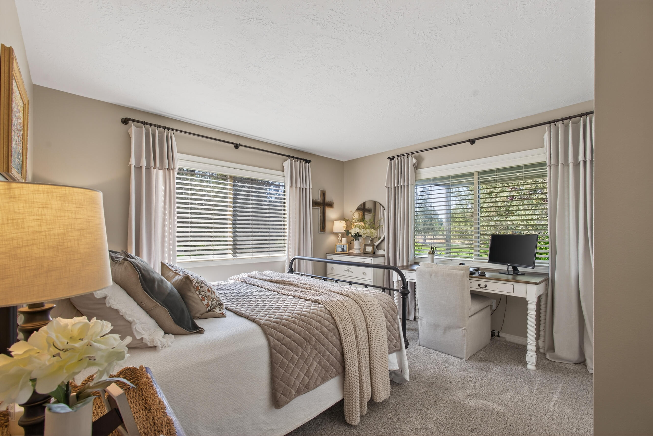 Ridge At Eagle Crest - Residential