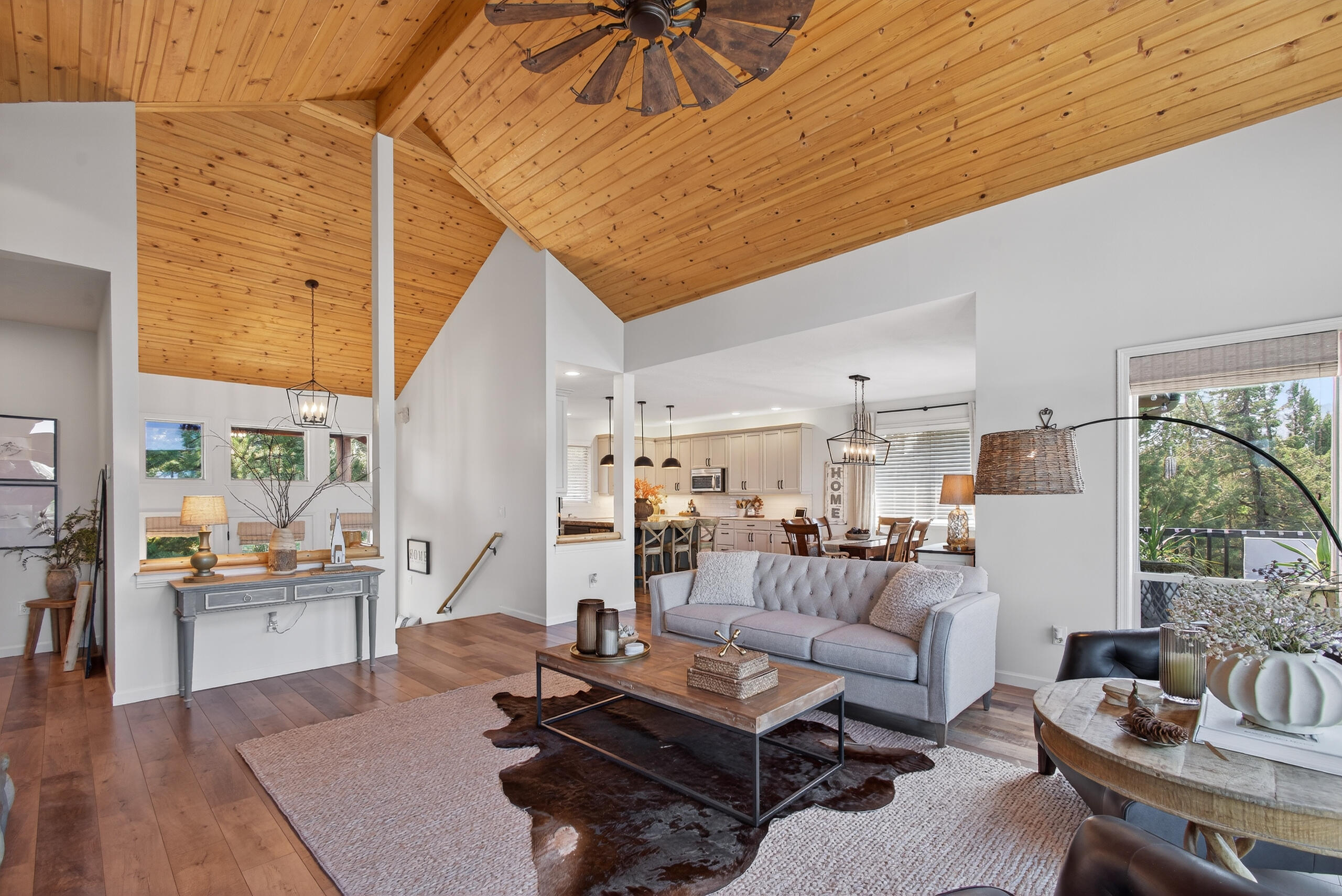 Ridge At Eagle Crest - Residential