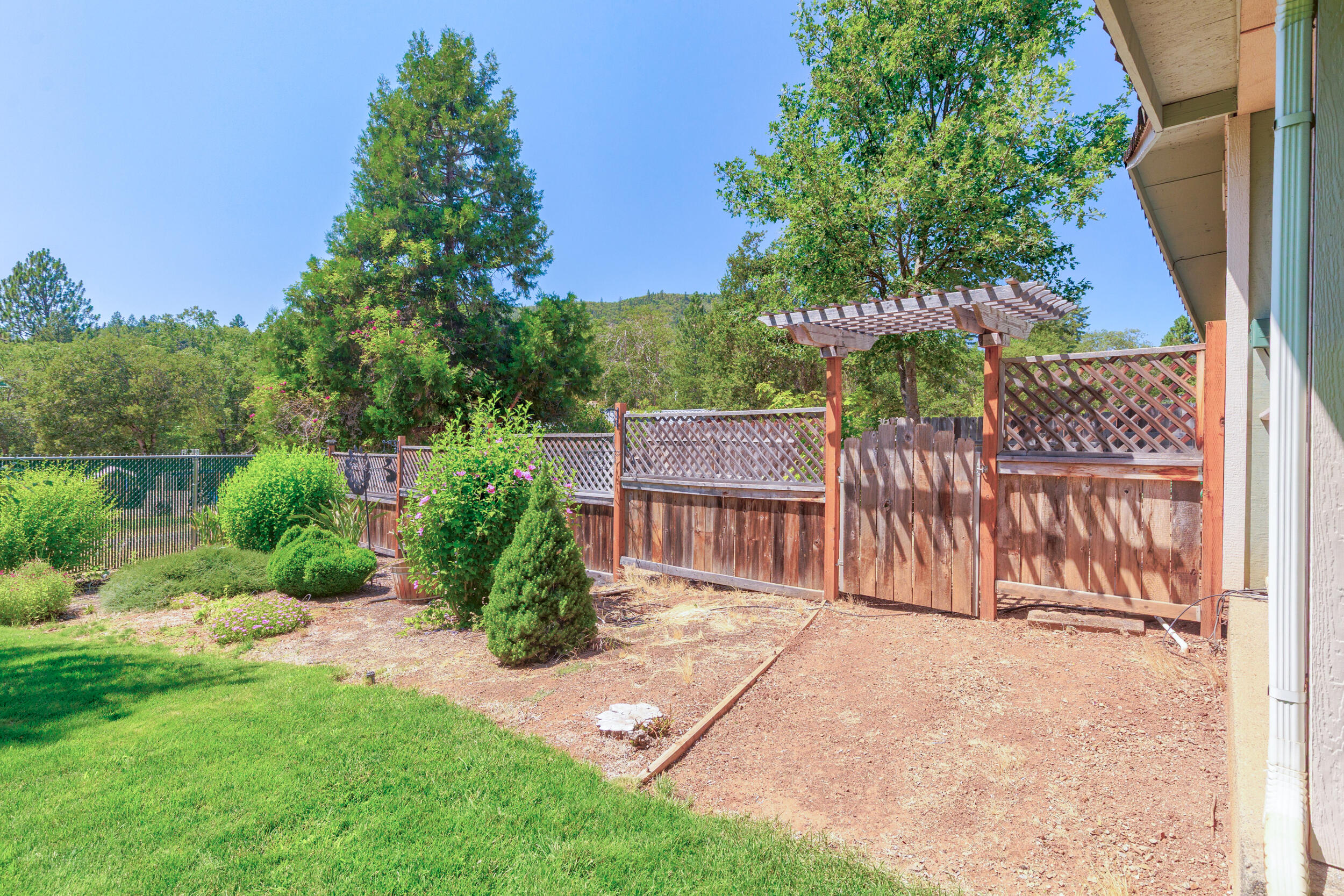 Airpark Estates, Inc - Residential