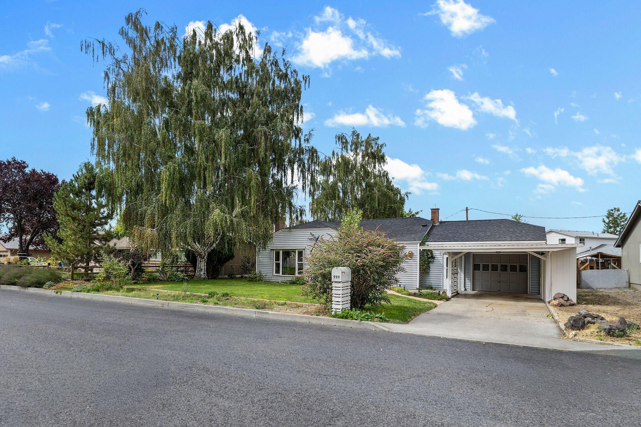 Loma Vista - Residential