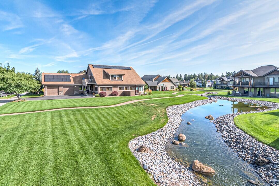 Pine Meadow Vill - Residential