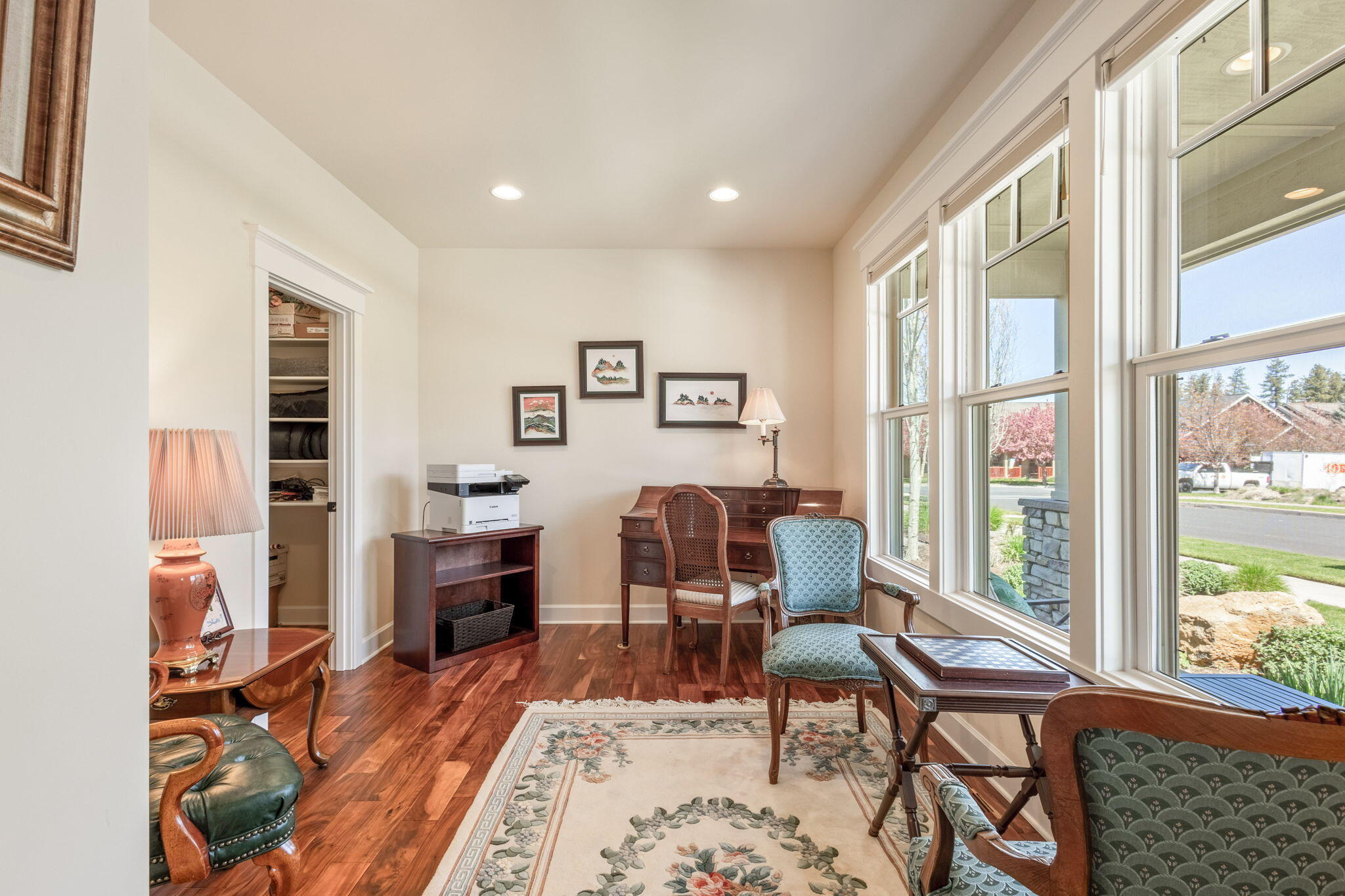 Pine Meadow Vill - Residential