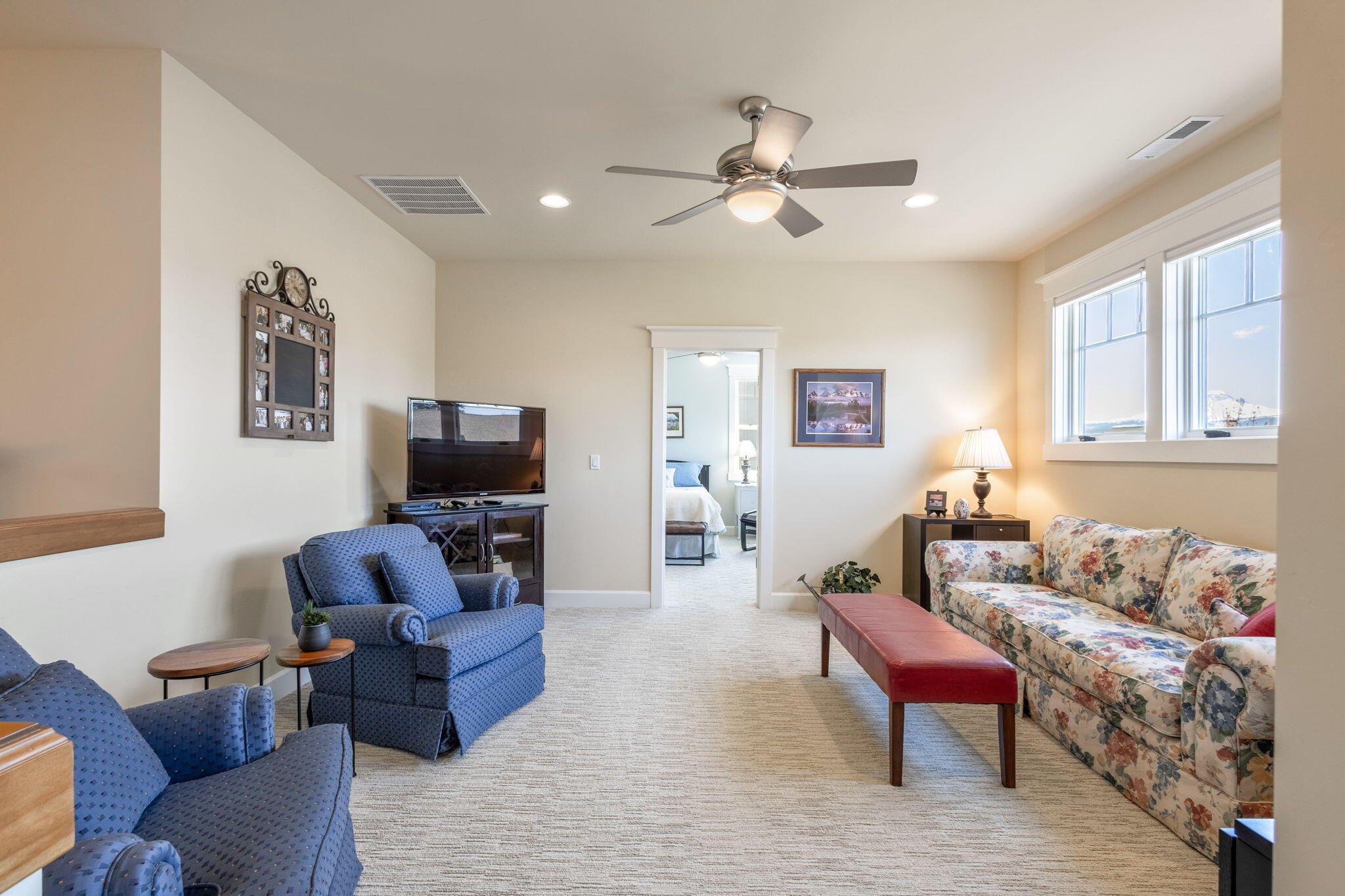 Pine Meadow Vill - Residential