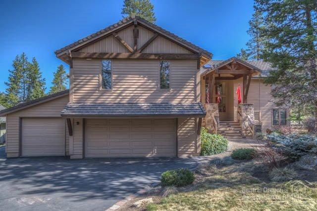 Wonderful Resort Home on 16th Fairway N. Woodlands! Almost 4000sf turn-key 4Bd/4.5Ba vacation home entertains & sleeps a ton! Features: stone & teak HW floors, great G.C. views, slab granite counters & bath vanities, grand master w/jetted tub/walk-in & two additional jr. suites w/private baths, hot tub/sauna room, living room w/gas FP + family/rec/pool table room w/granite wet bar, Tankless HW, 2-zone furnaces, AC, 3-car garage w/sep bay for owner storage?, large G.C. viewing deck & Mt. Bachelor view too!