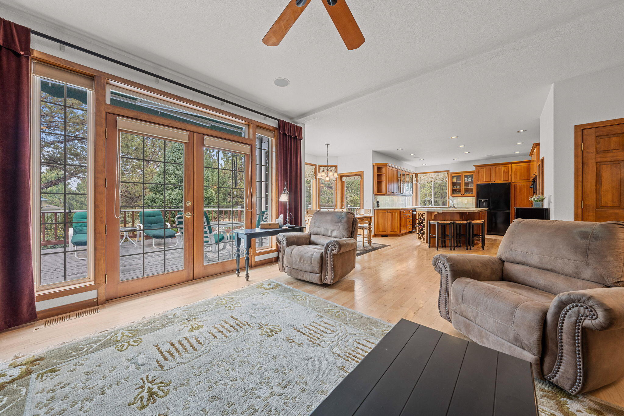 Eagle Crest - Residential