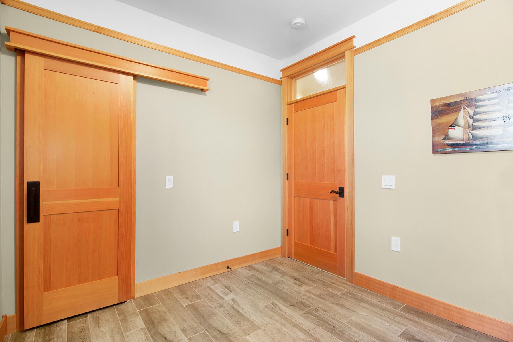 West Powell Butte Es - Residential
