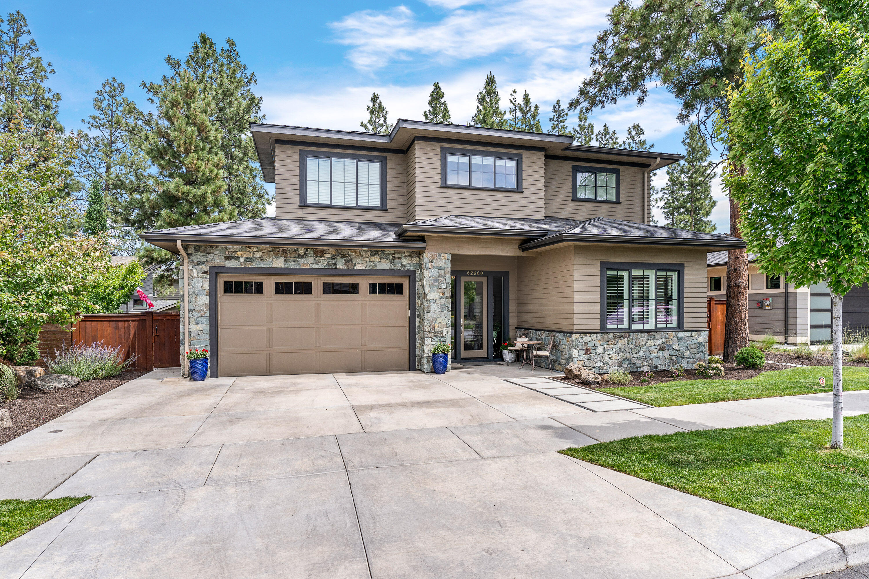 Three Pines Ridge - Residential