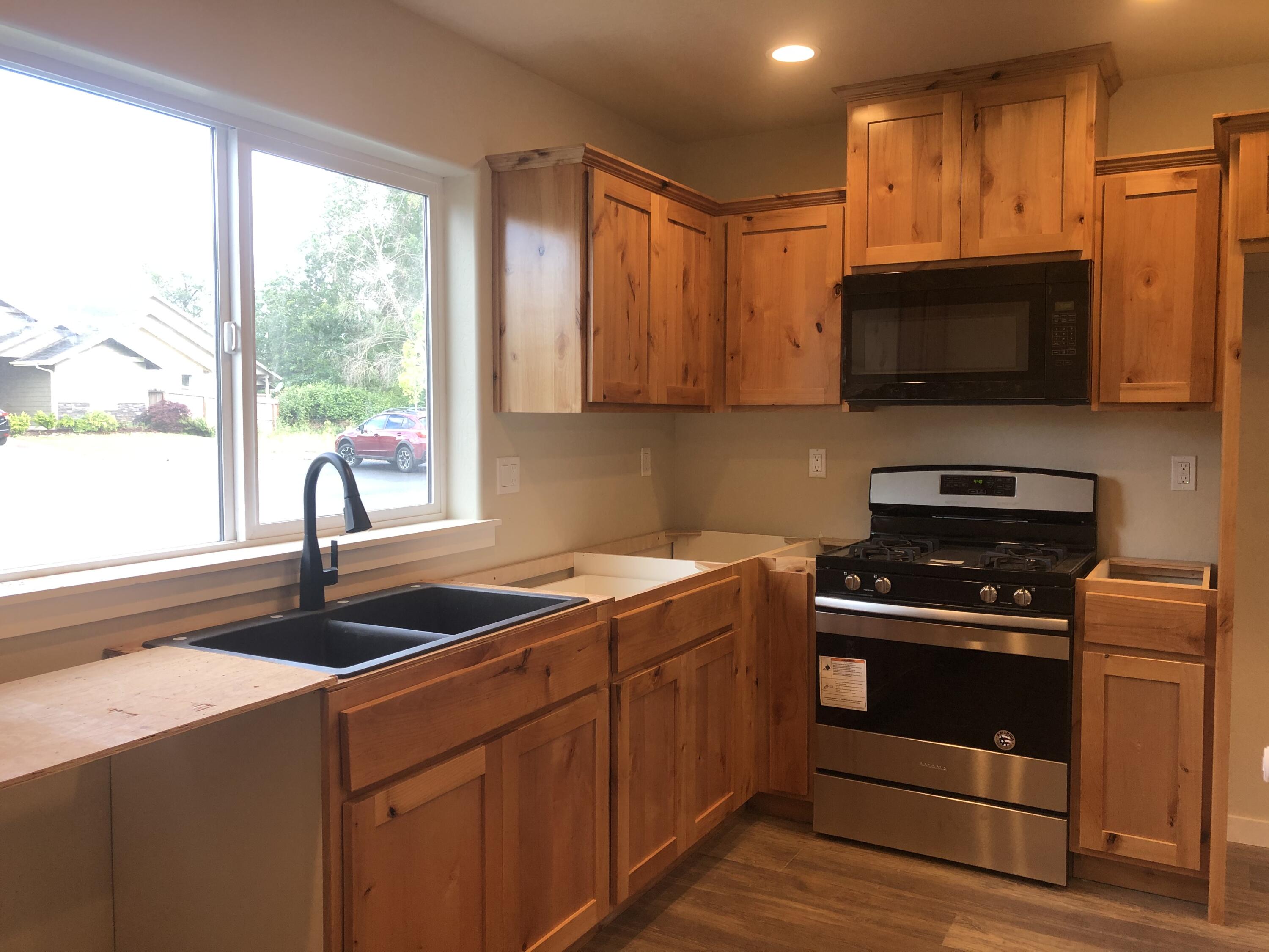 Sand Creek Estates - Residential