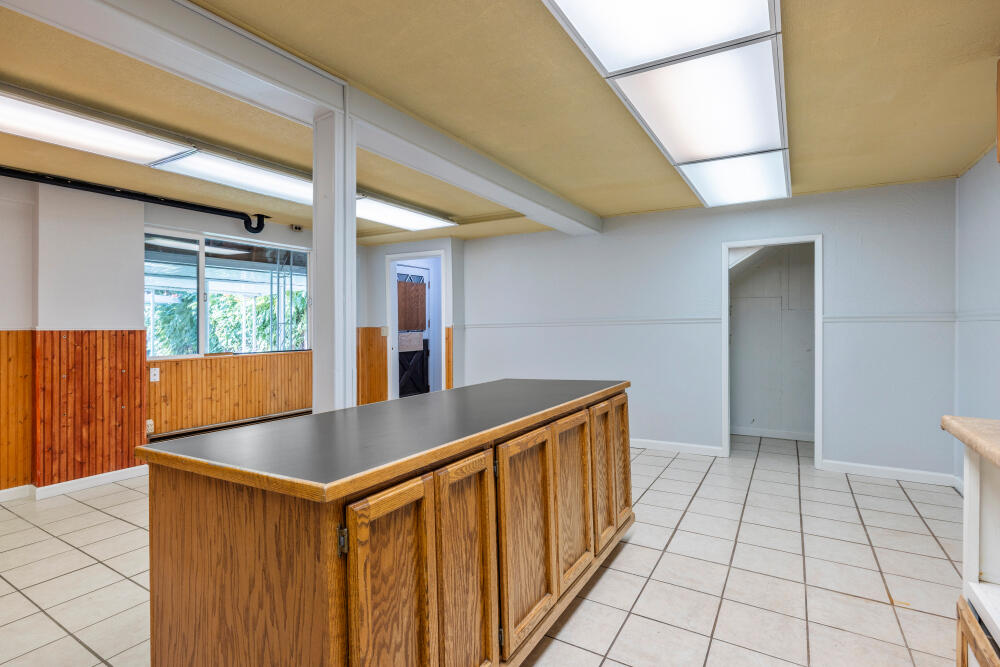 Klamath Falls -Hot Springs Addition - Commercial Sale