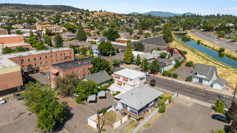 Klamath Falls -Hot Springs Addition - Commercial Sale