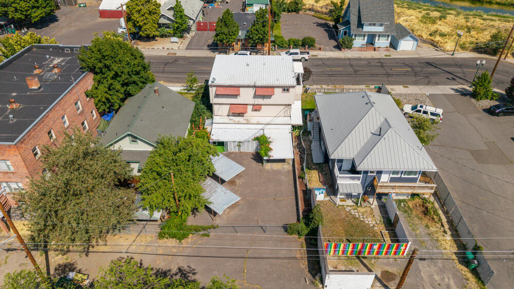 Klamath Falls -Hot Springs Addition - Commercial Sale