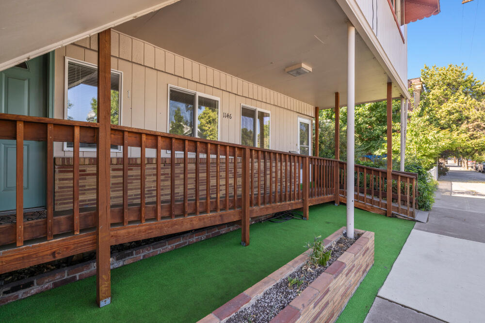 Klamath Falls -Hot Springs Addition - Commercial Sale