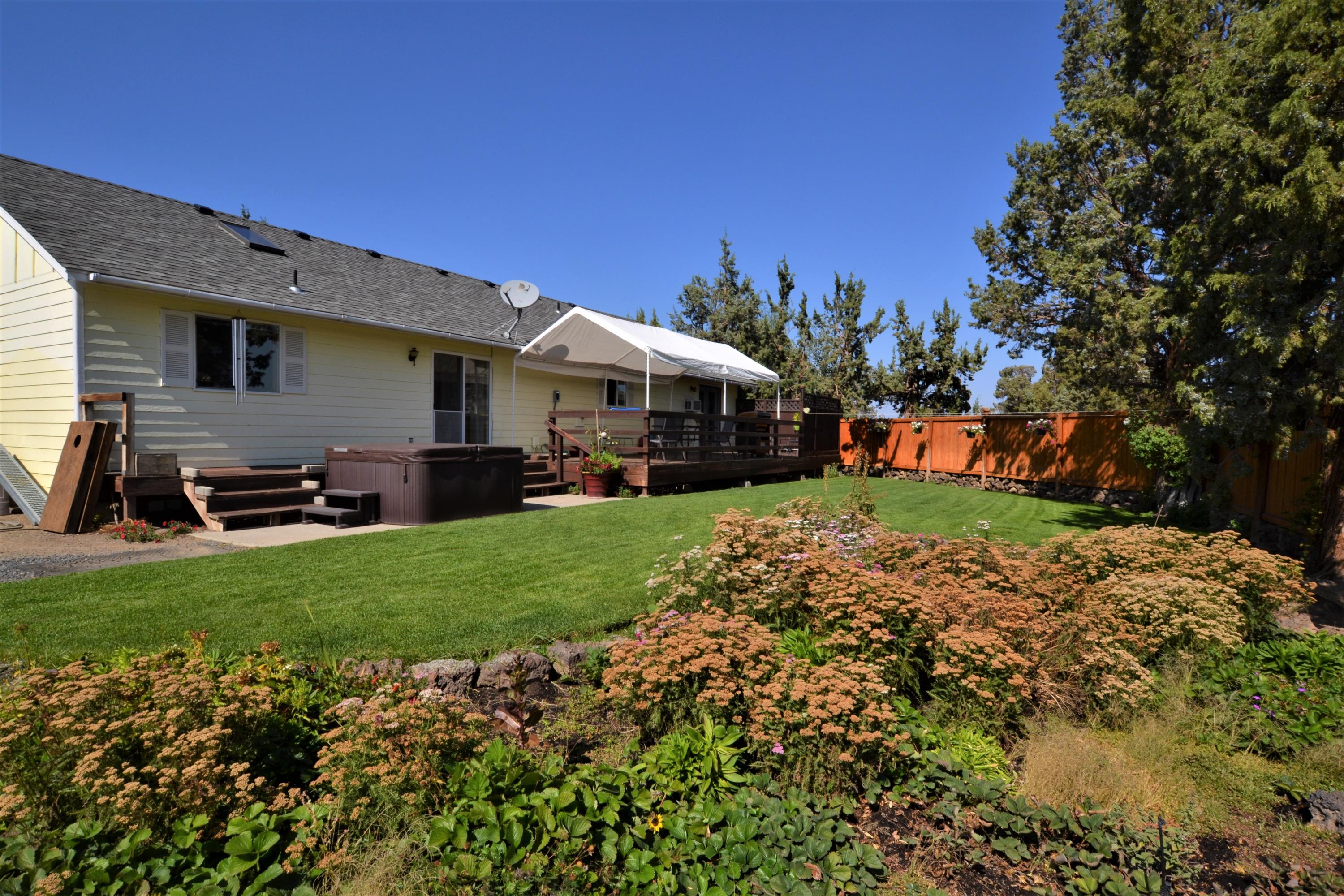 Bend Cascade View - Residential