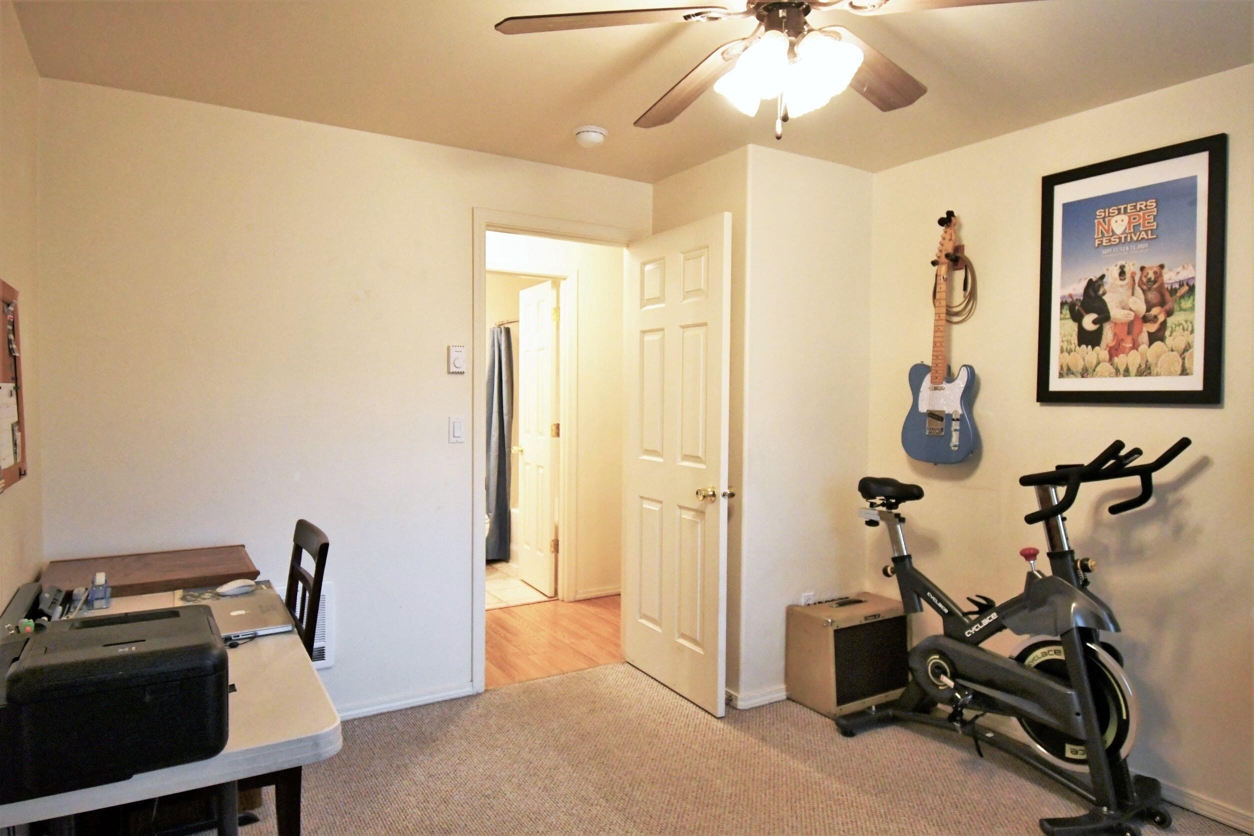 Deschutes River Cros - Residential