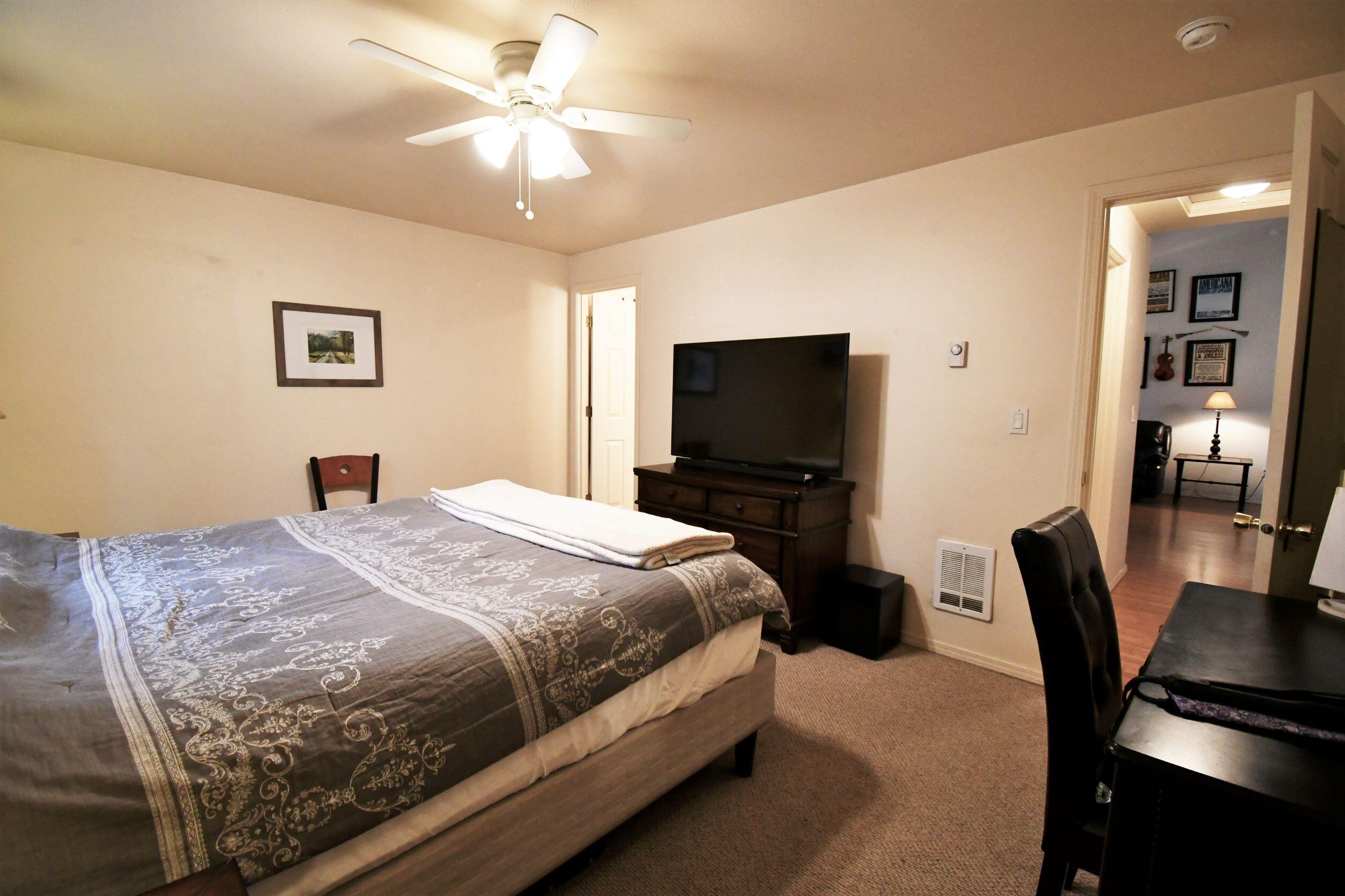 Deschutes River Cros - Residential