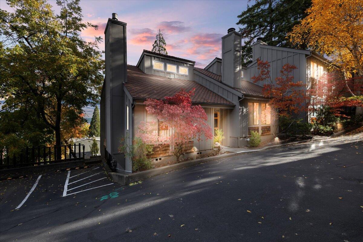 Ravenwood Townhomes - Residential