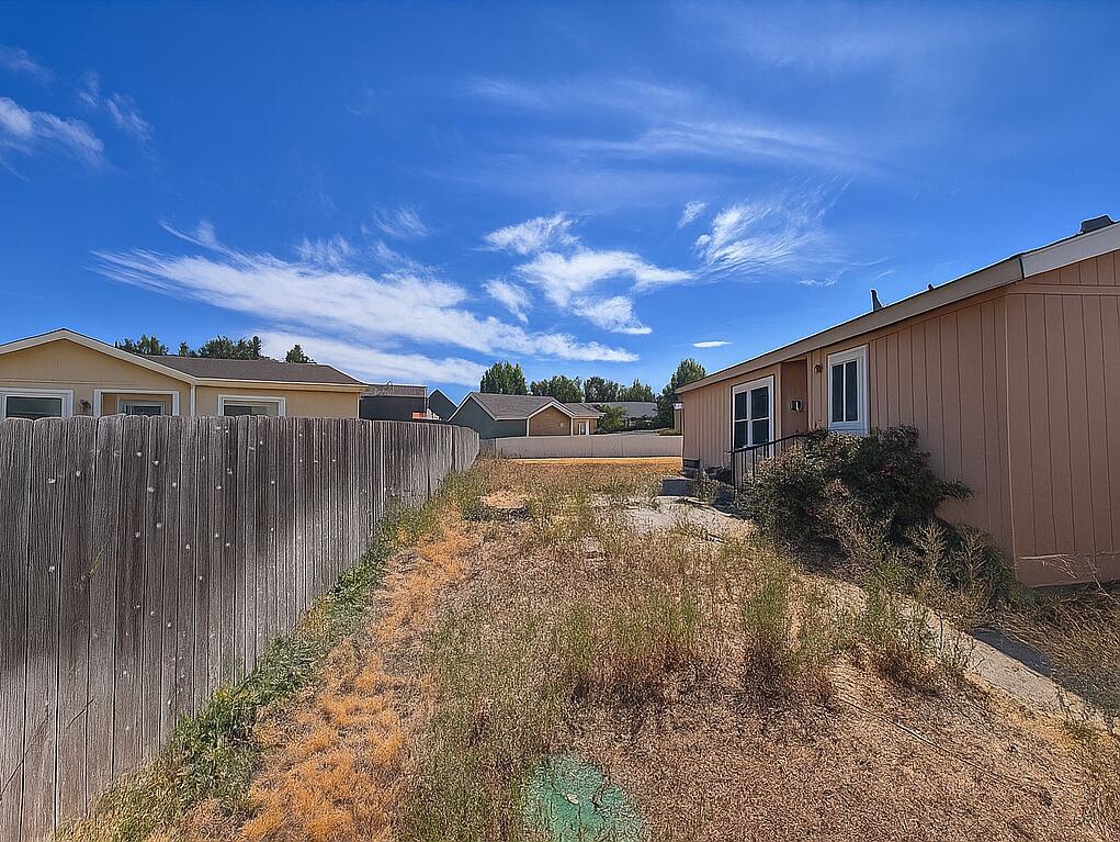 Desert Meadows - Residential