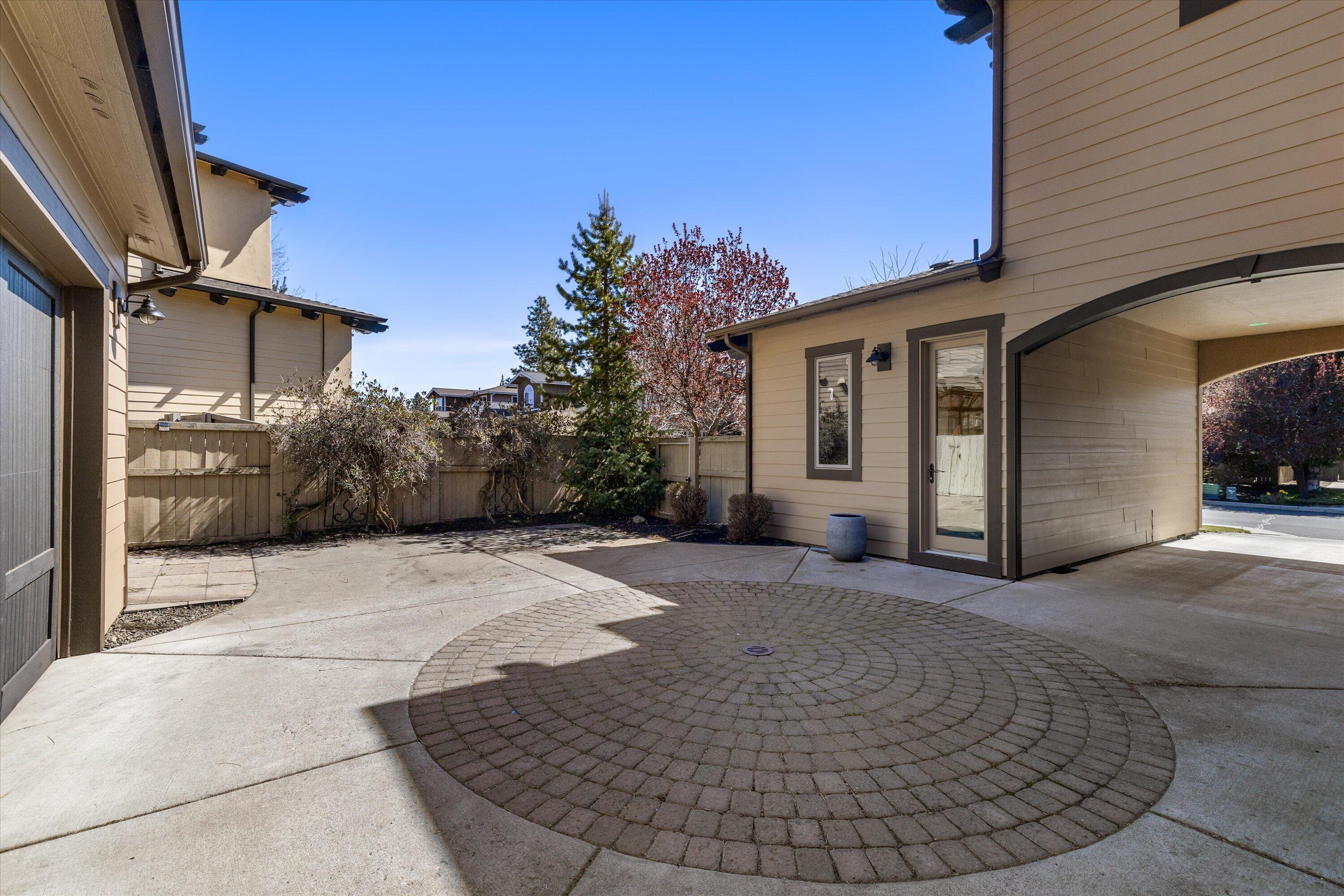 River Rim - Residential